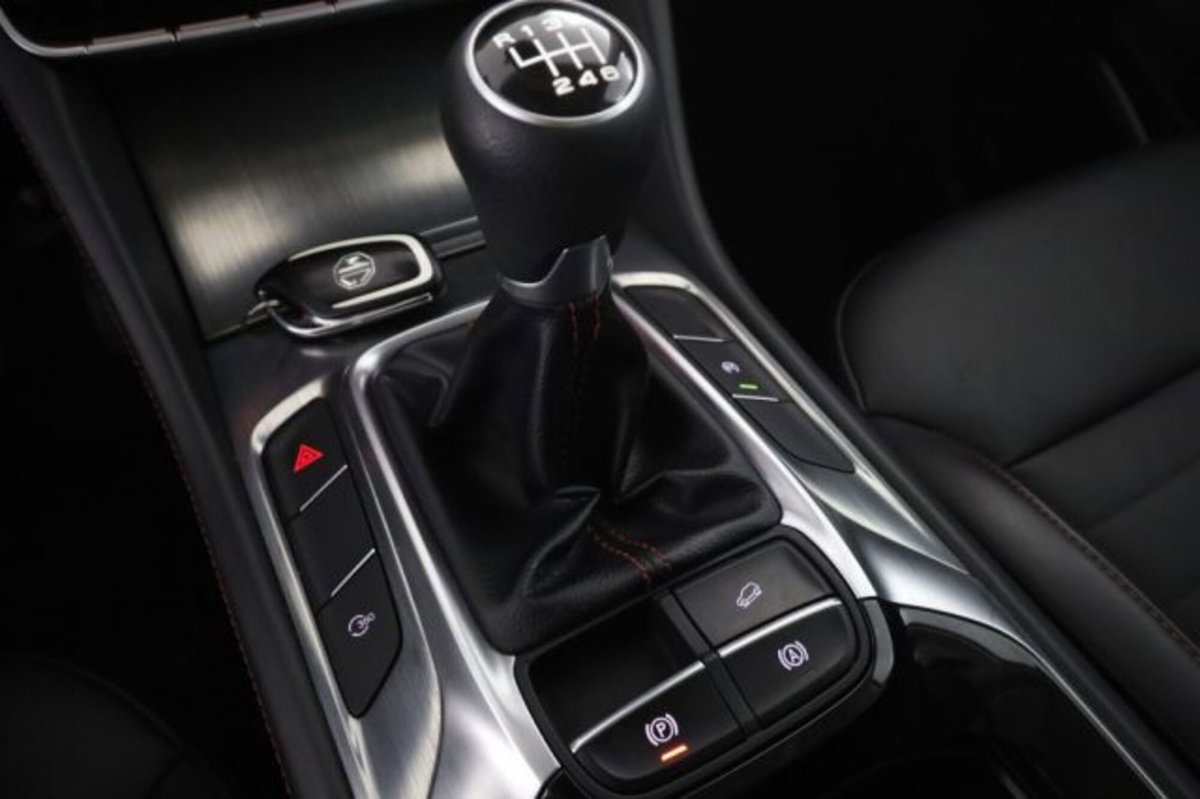 Mg HS HS 1.5T-GDI Luxury (14)