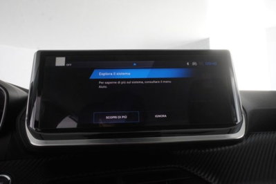 Peugeot 208 1.2 turbo Allure 100cv (18)