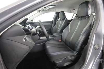 Peugeot 308 PureTech Turbo 130 S&S EAT8 Allure (2)
