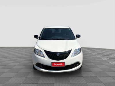 Lancia Ypsilon 1.0 FireFly 5 porte S&S Hybrid Silver Plus (8)