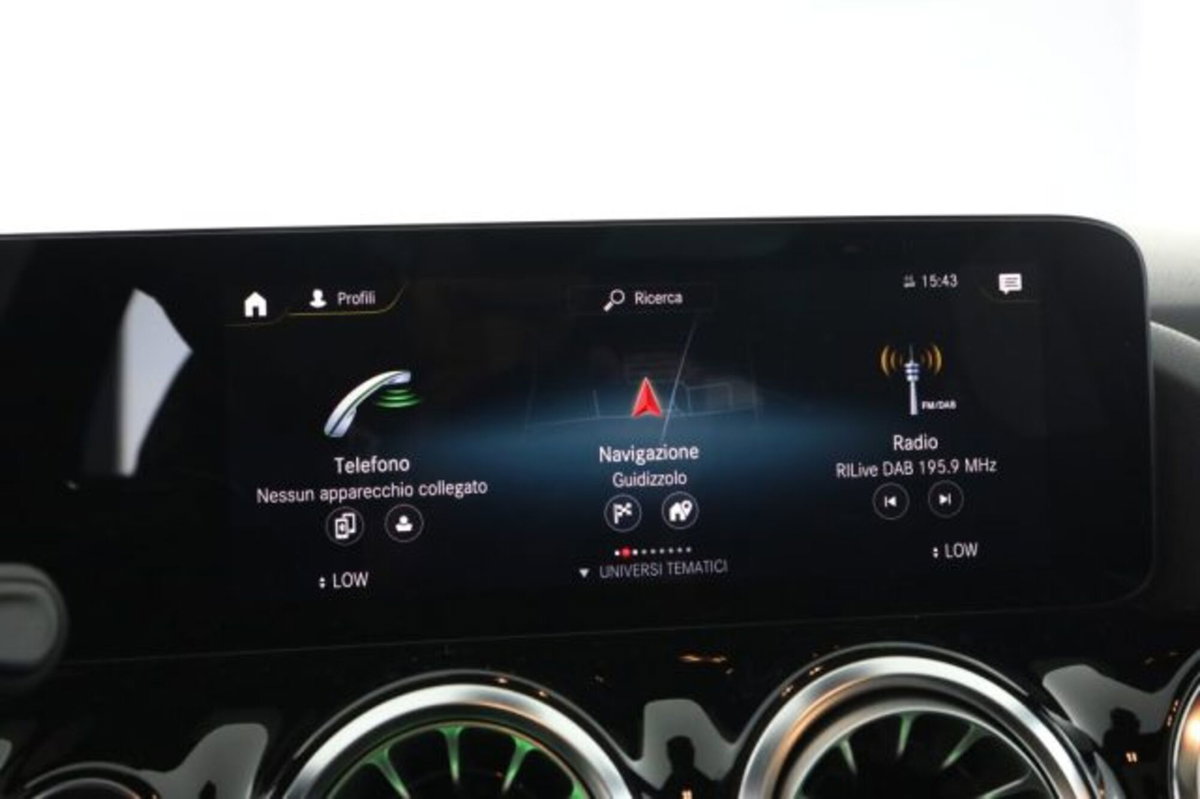 Mercedes-Benz GLA SUV 45 S 4Matic+ AMG (13)