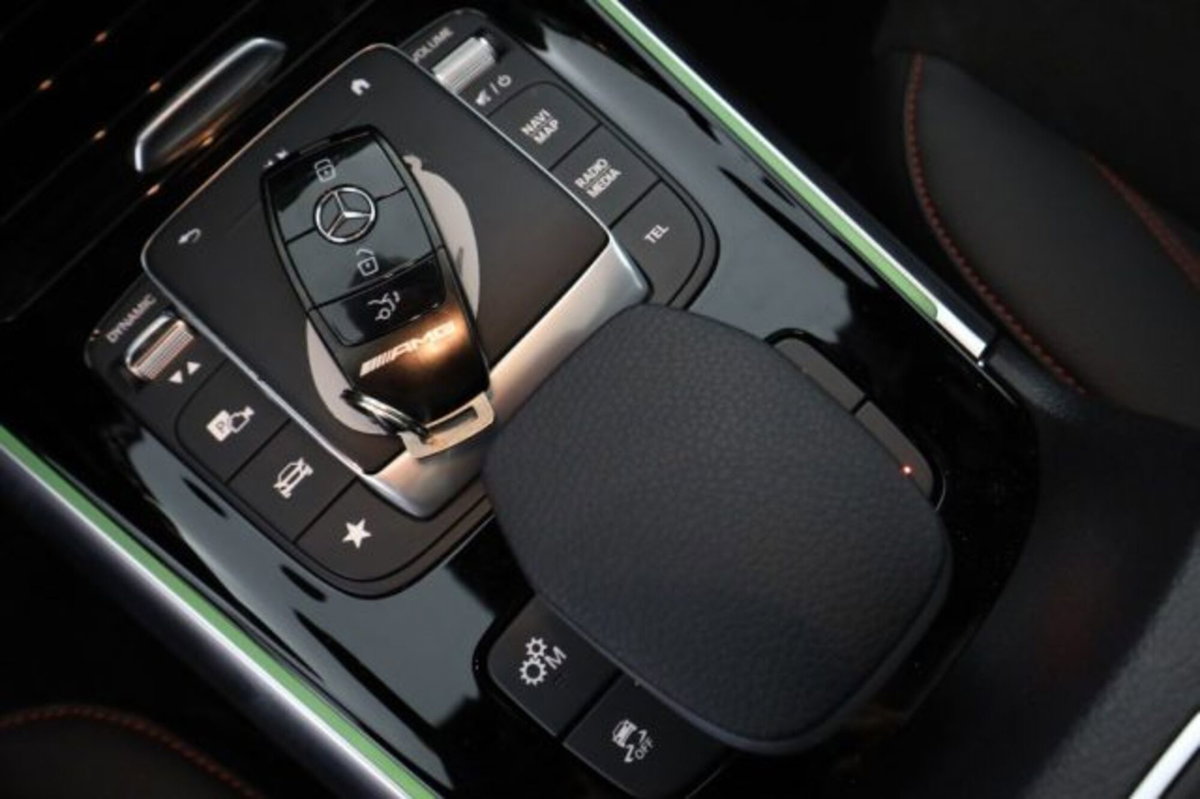 Mercedes-Benz GLA SUV 45 S 4Matic+ AMG (16)