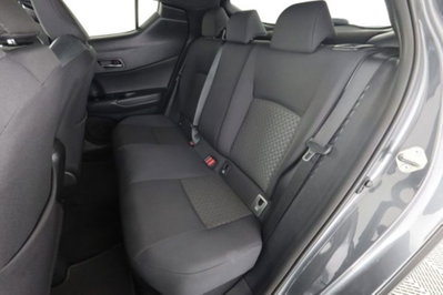 Toyota Toyota C-HR 2.0 Hybrid E-CVT Lounge (3)