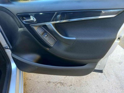 Citroen C4 Picasso 1.6 HDi 110 FAP Exclusive (15)