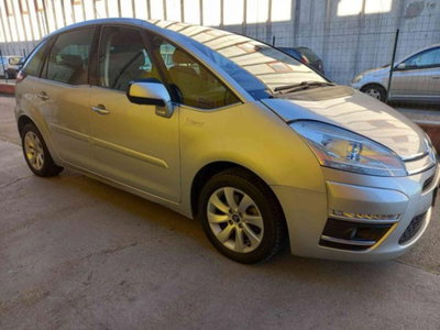 Citroen C4 Picasso 1.6 HDi 110 FAP Exclusive (5)