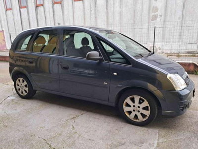 Opel Meriva 1.4 16V Club (10)