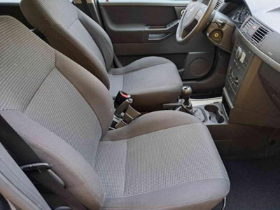 Opel Meriva 1.4 16V Club (16)