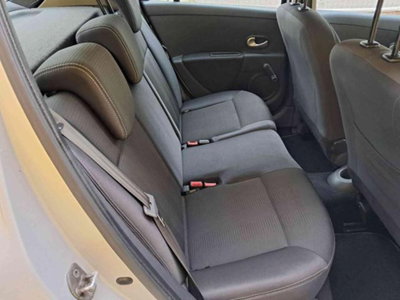 Renault Clio 1.2 16V 5 porte GPL Dynamique (17)