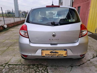 Renault Clio 1.2 16V 5 porte GPL Dynamique (7)