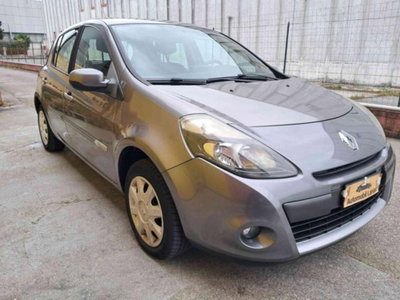 Renault Clio 1.2 16V 5 porte Luxe (7)