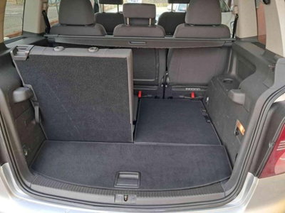 Volkswagen Touran 16V TDI Highline (20)