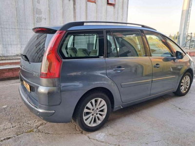 Citroen C4 Gran Picasso 2.0 HDi 138 FAP CMP6 Exclusive Style (6)