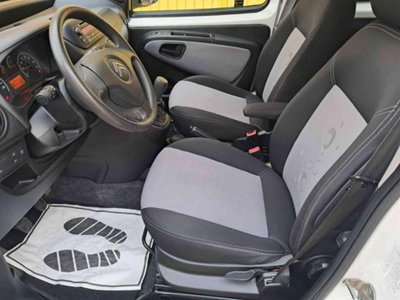 Citroen Nemo Multispace 1.3 HDi 75CV Silver Selection (13)