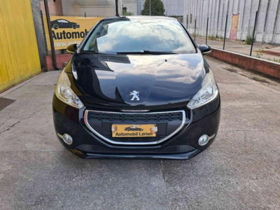 Peugeot 208 VTi 82 CV 5 porte Allure (2)