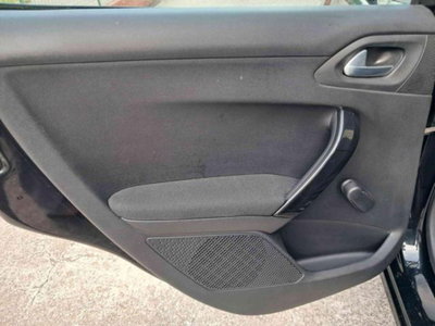 Peugeot 208 VTi 82 CV 5 porte Allure (20)