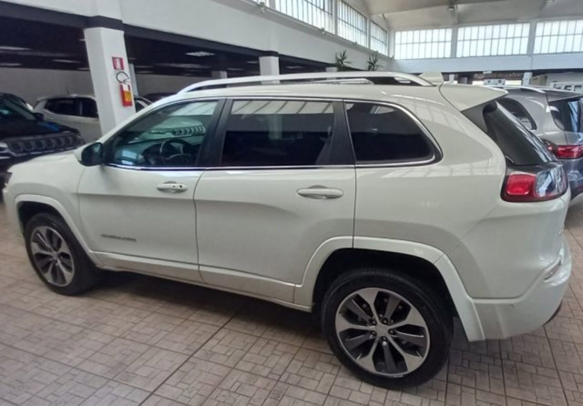 Jeep Cherokee 2.2 Mjt II 4WD Active Drive II Overland (4)