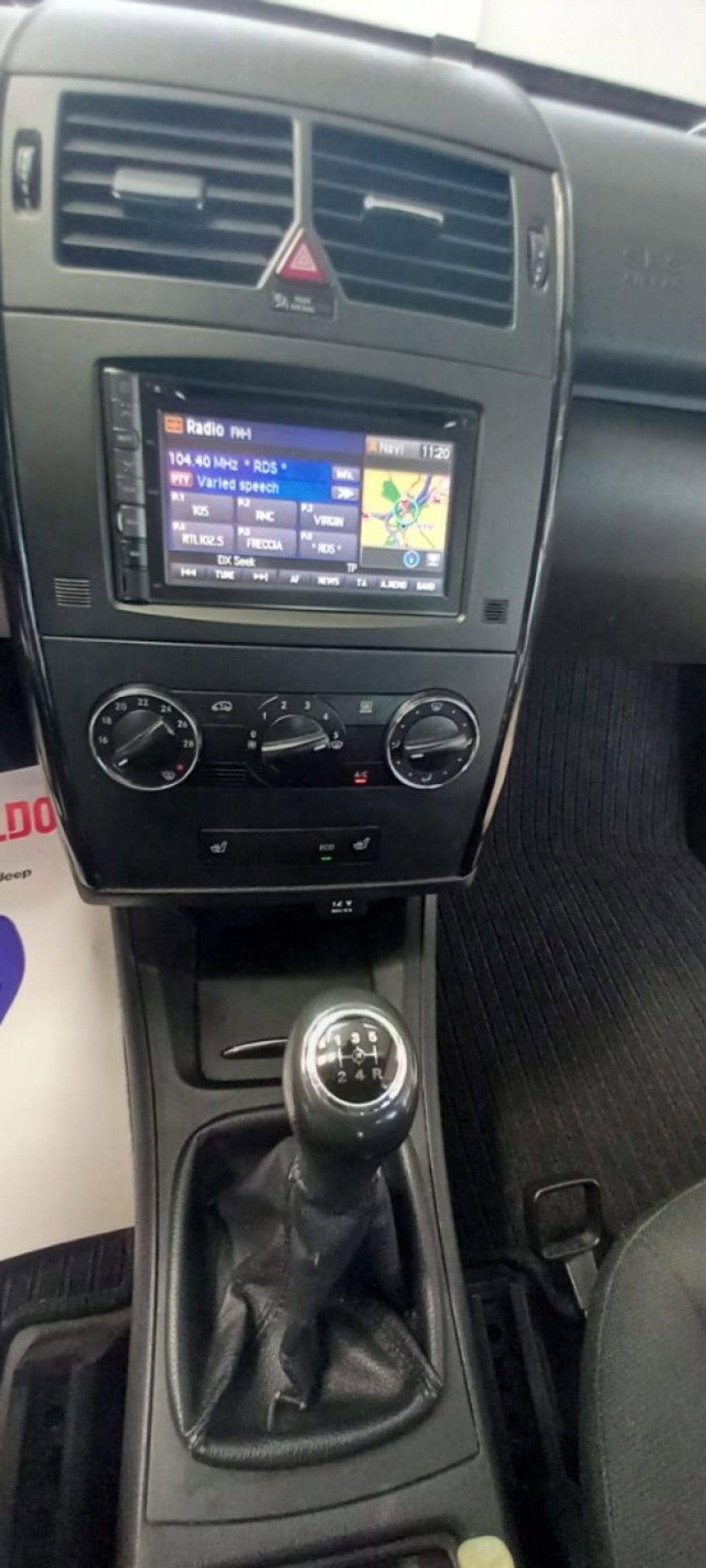 Mercedes-Benz Classe A 160 AUTOMATIC Premium (15)