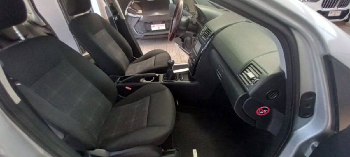 Mercedes-Benz Classe A 160 AUTOMATIC Premium (6)