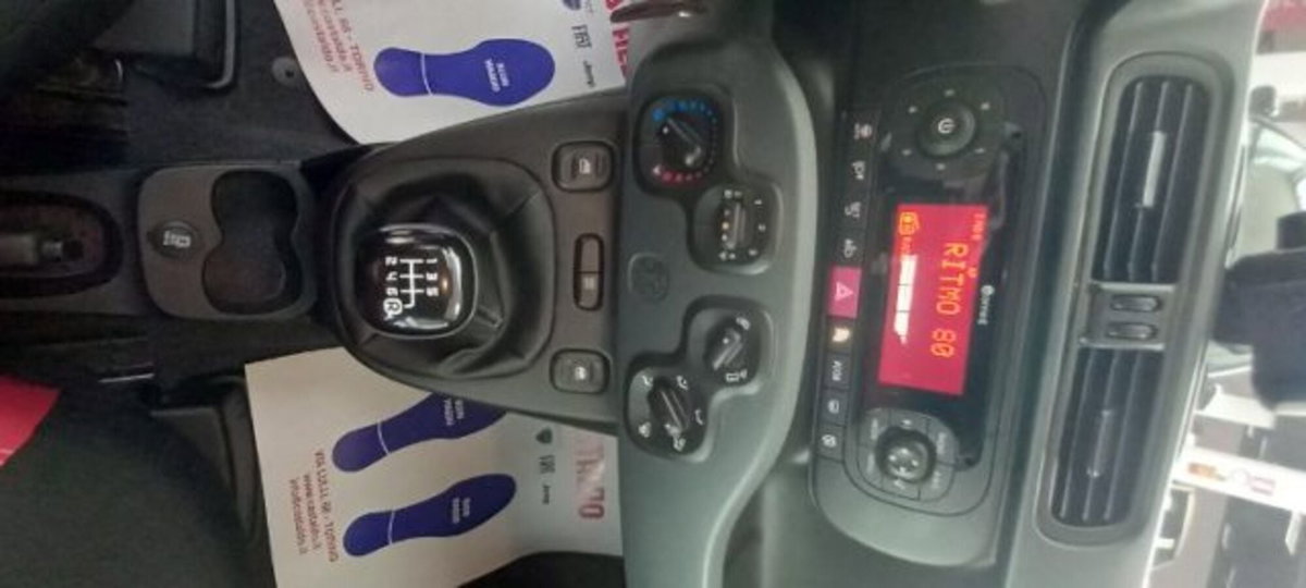 Fiat Panda 1.0 firefly hybrid s&s 70cv 5p.ti (10)
