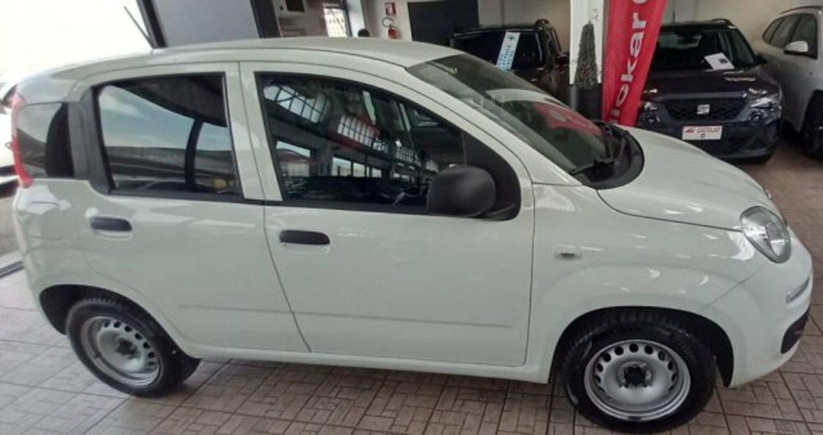 Fiat Panda 1.0 firefly hybrid s&s 70cv 5p.ti (2)