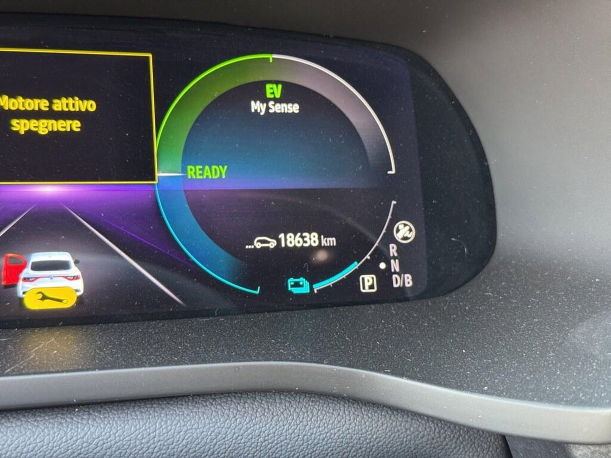 Renault Arkana 1.6 full hybrid Esprit Alpine 145cv (8)