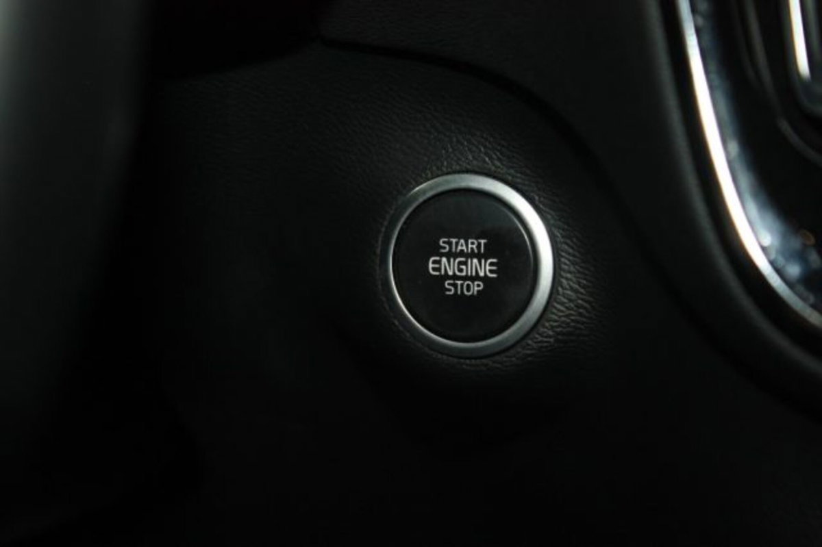 Volvo XC40 T5 Recharge Plug-in Hybrid Inscription Expression (15)