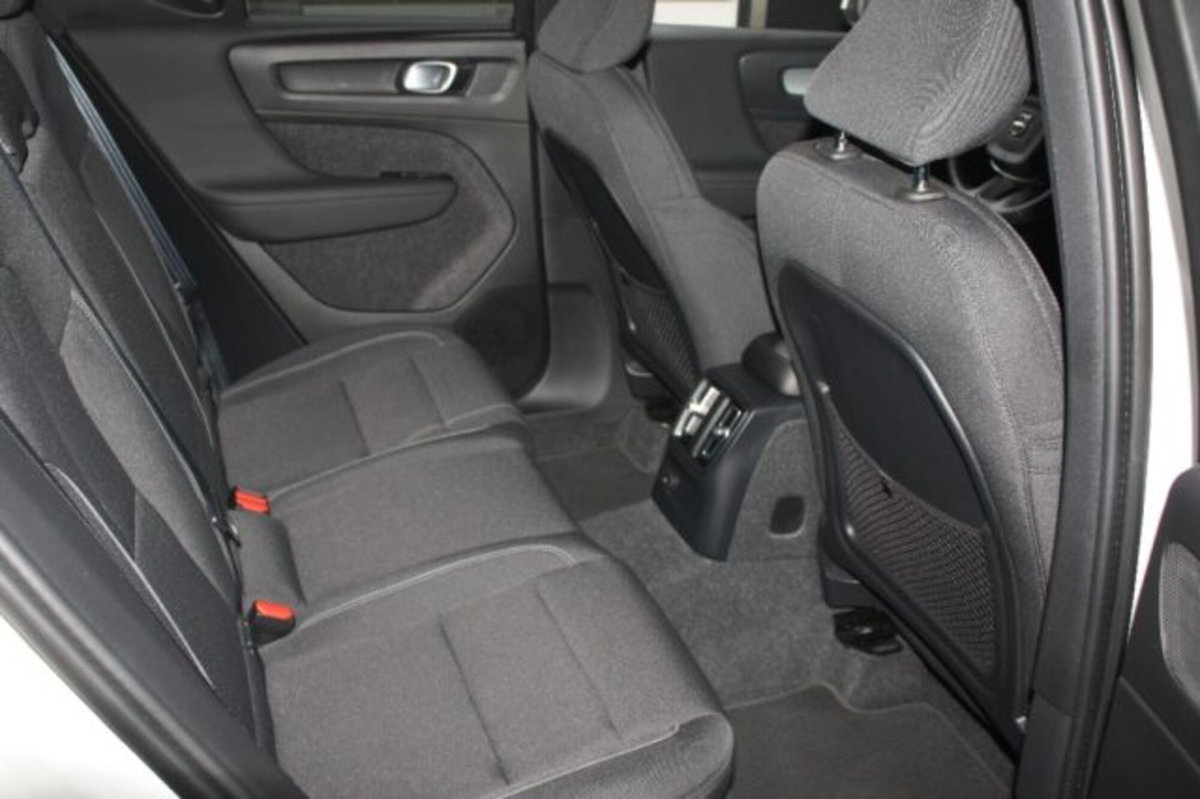 Volvo XC40 T5 Recharge Plug-in Hybrid Inscription Expression (7)