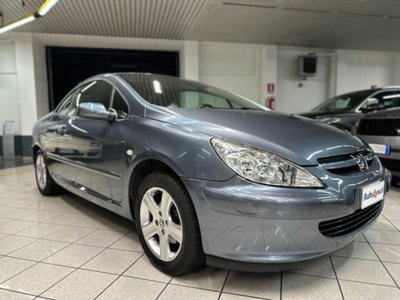 Peugeot 307 Cabrio 16V CC usata