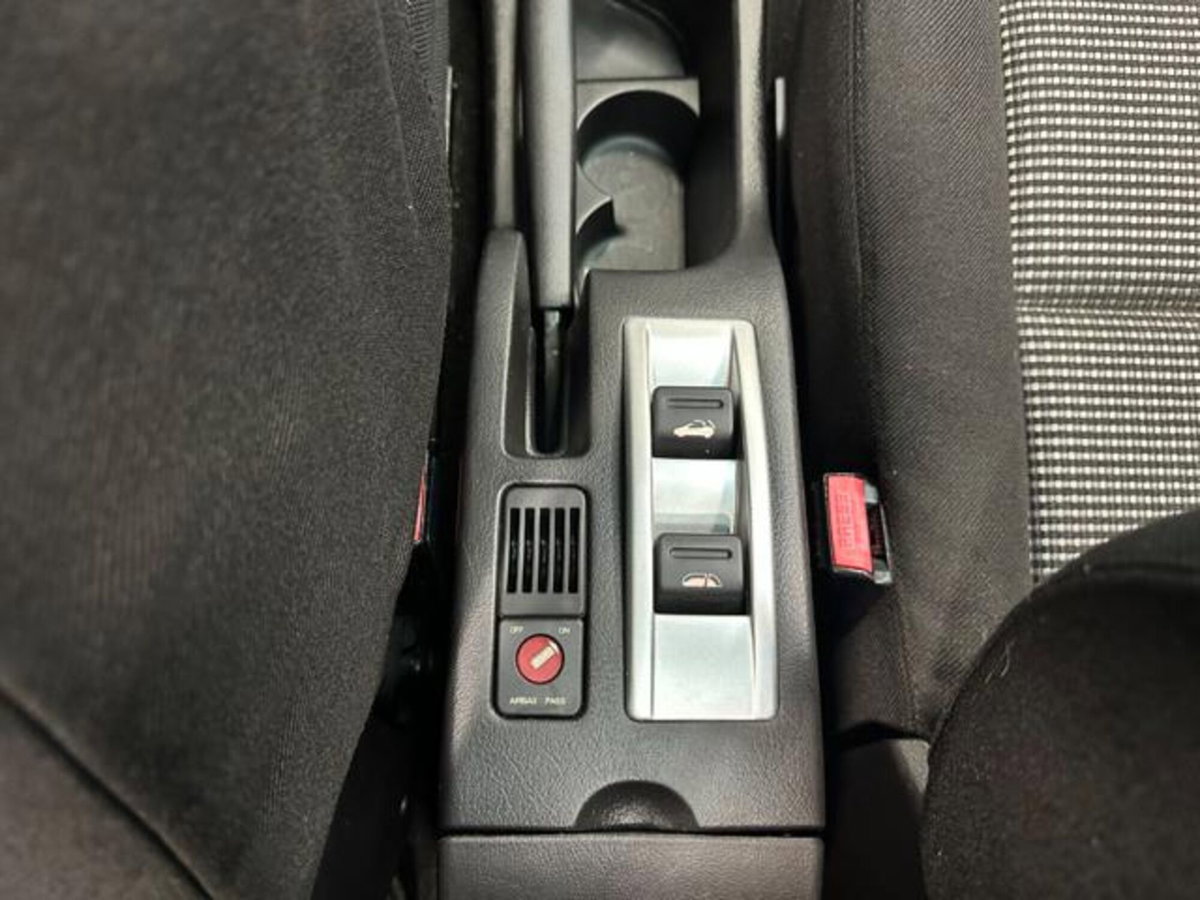 Peugeot 307 Cabrio 16V CC (14)