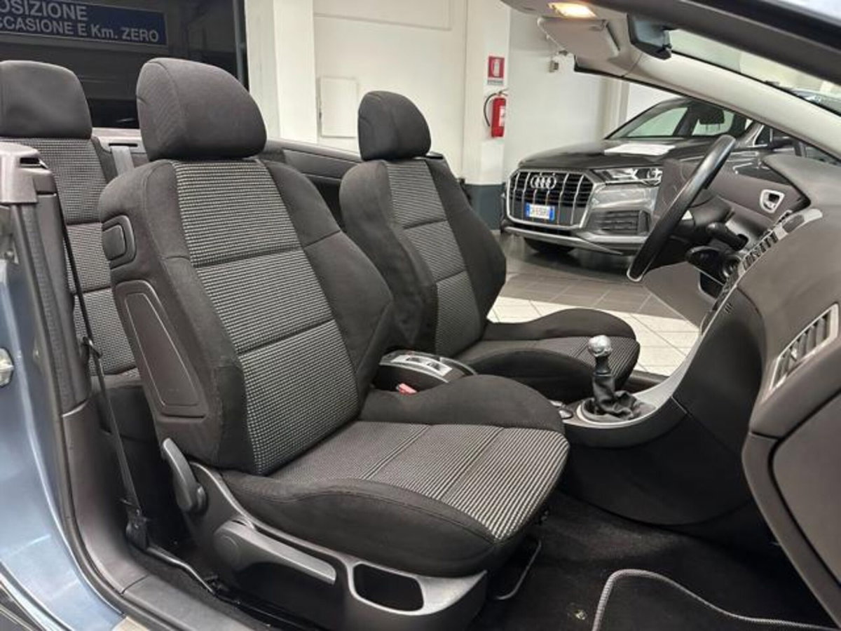 Peugeot 307 Cabrio 16V CC (8)