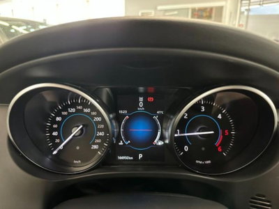 Jaguar F-Pace 2.0 D 180 CV AWD Pure (7)