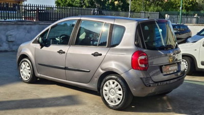 Renault Modus 1.2 16V TCE Dynamique (4)