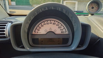 smart Fortwo 1000 52 kW MHD coupé passion (10)