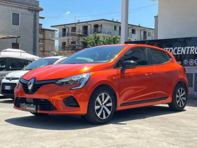 Renault Clio Full Hybrid E-Tech 145 CV 5 porte Equilibre (3)