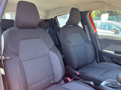 Renault Clio Full Hybrid E-Tech 145 CV 5 porte Equilibre (8)