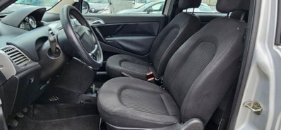 Lancia Ypsilon 1.4 Oro Ecochic GPL (8)