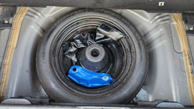 Toyota Yaris 1.0 5 porte Sol (14)