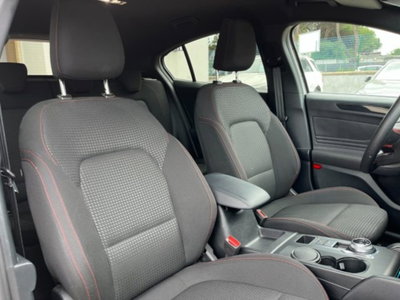 Ford Focus 1.5 EcoBlue 115 CV automatico 5p. ST-Line Style (9)