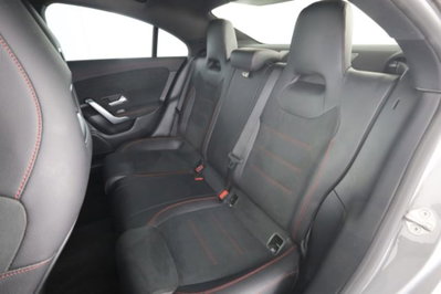 Mercedes-Benz CLA 180 d Automatic Premium (3)