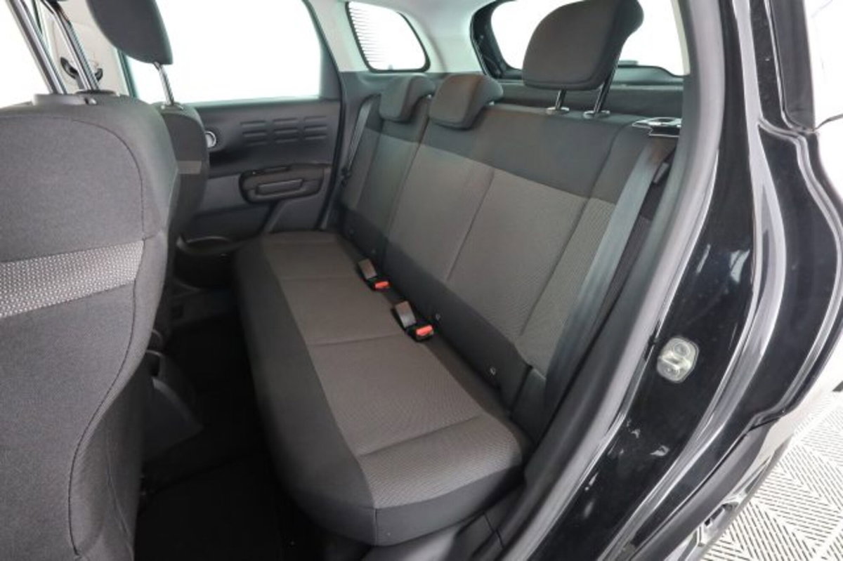 Citroen C3 Aircross 1.2 puretech Plus s&s 110cv (11)