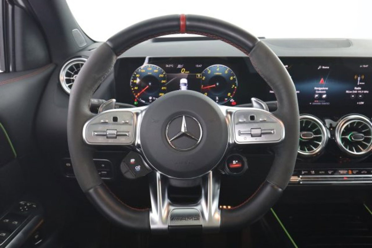 Mercedes-Benz GLA SUV 45 S 4Matic+ AMG (5)