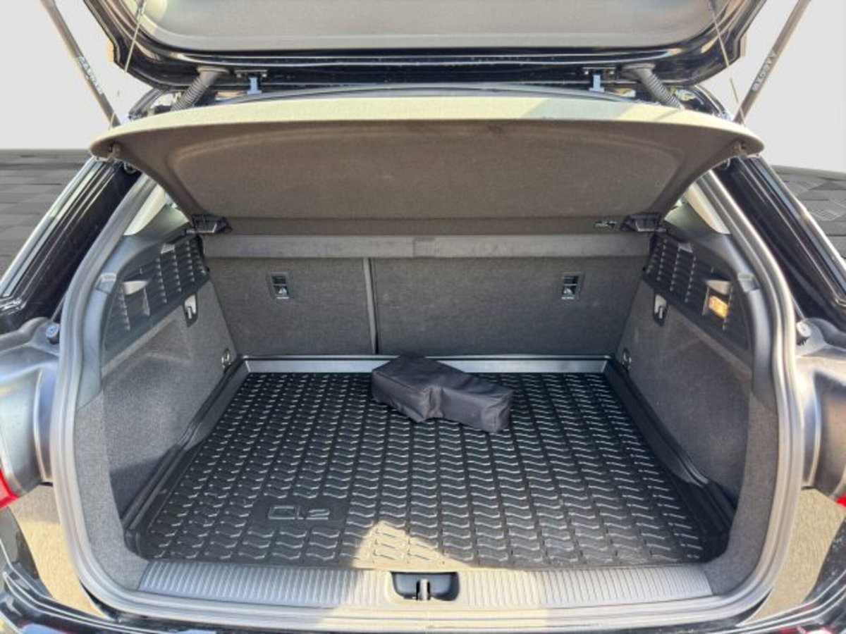 Audi Q2 Q2 30 TDI S tronic Admired Advanced (14)