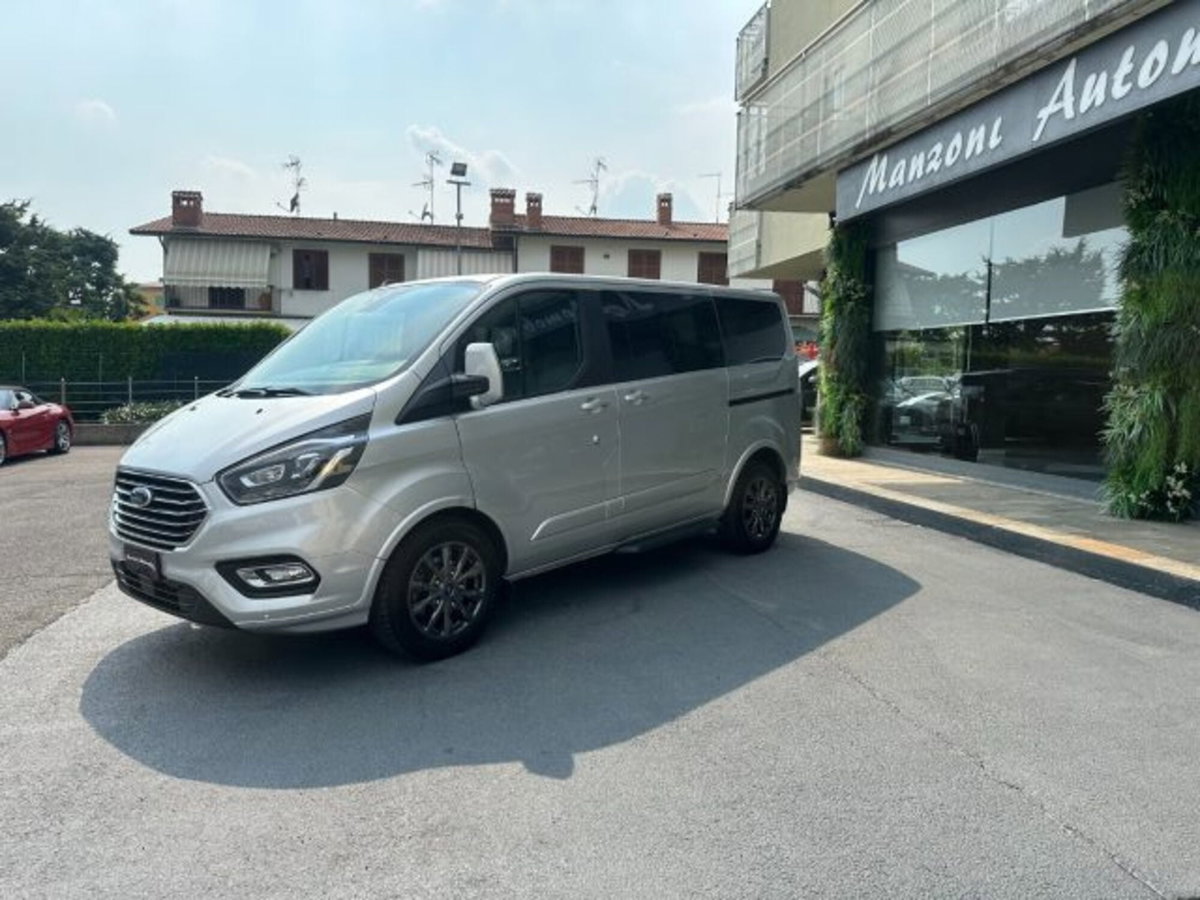 Ford Tourneo Custom 320 2.0 EcoBlue 150CV PL Titanium (5)