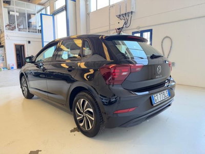 Volkswagen Polo 1.0 evo Life 80cv (3)