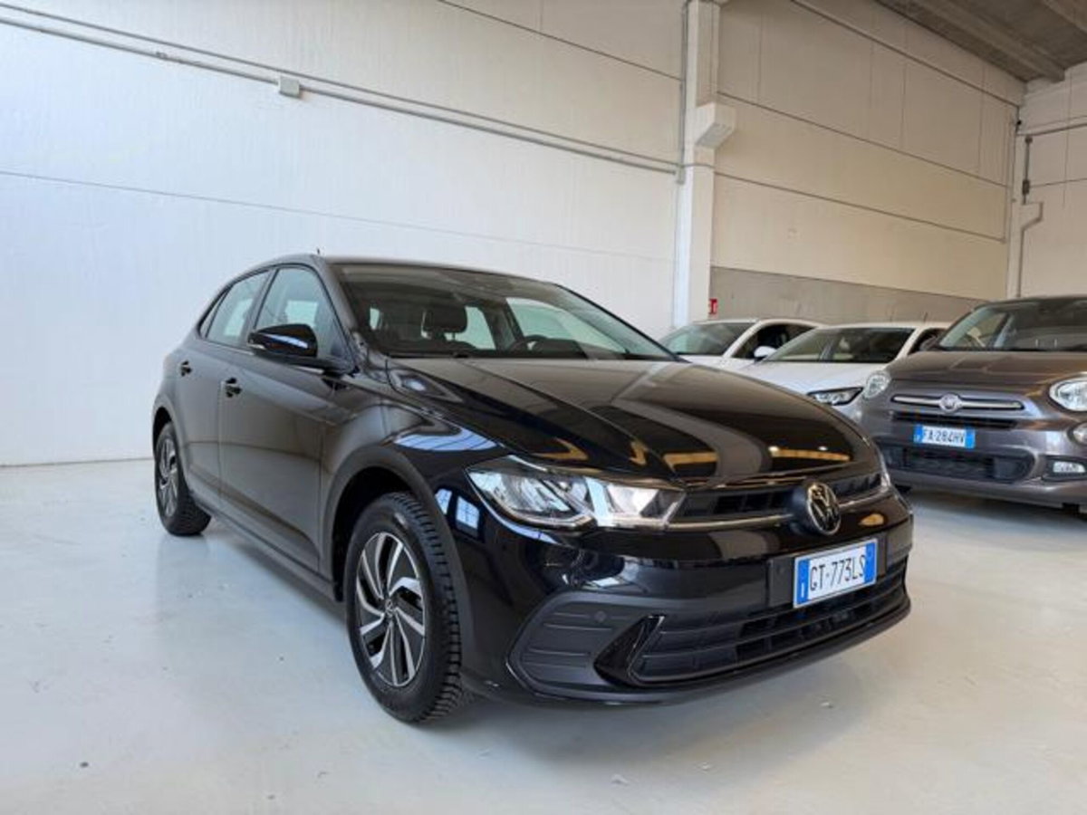 Volkswagen Polo 1.0 Life 80cv (7)