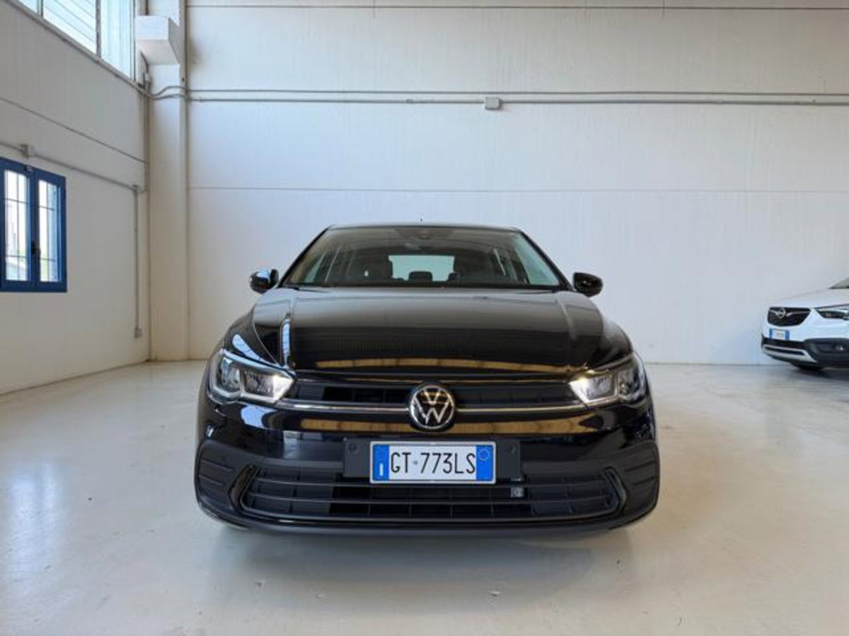 Volkswagen Polo 1.0 Life 80cv (8)