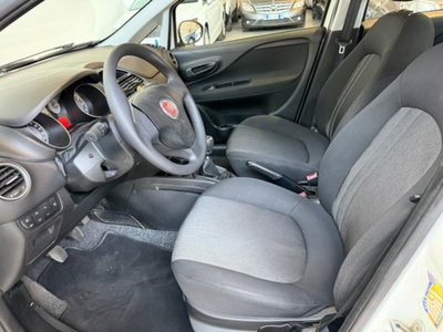 Fiat Punto 1.2 8V 5 porte Lounge (9)
