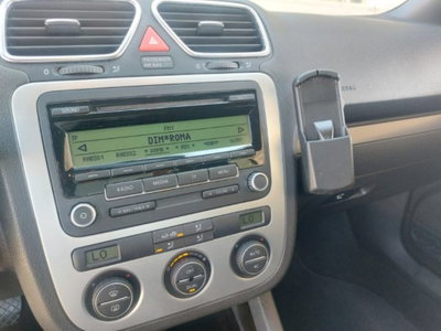 Volkswagen Eos 16V TSI BlueMotion Technology (16)