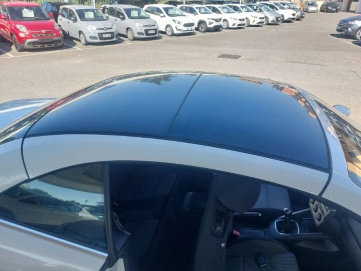 Volkswagen Eos 16V TSI BlueMotion Technology (20)