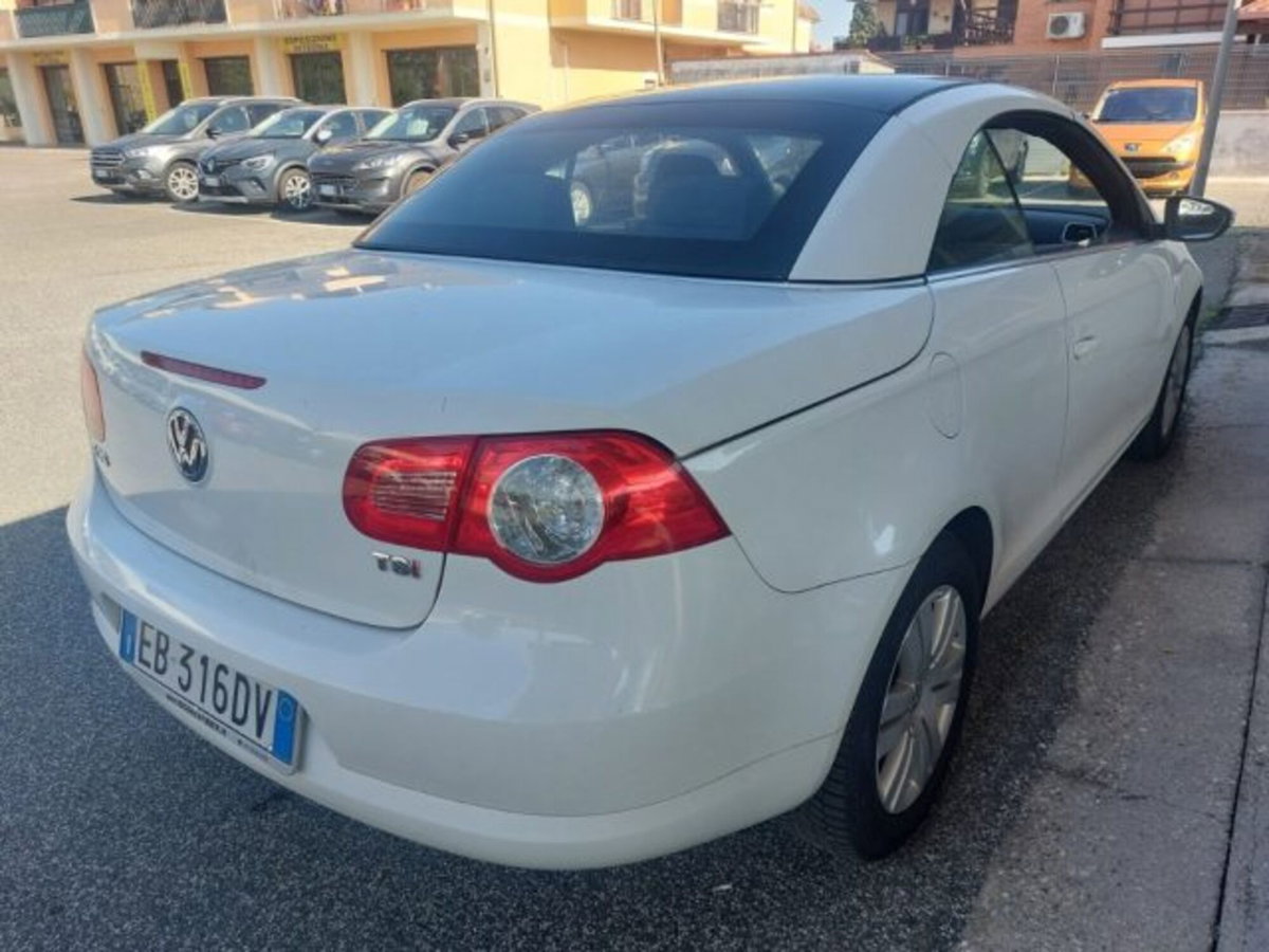 Volkswagen Eos 16V TSI BlueMotion Technology (5)